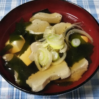 つみれと豆腐とワカメのすまし汁☆